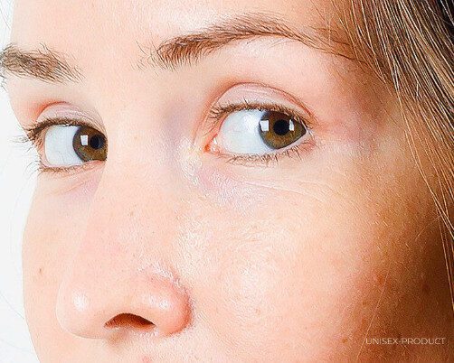 How to Maintain Healthy Skin While Traveling